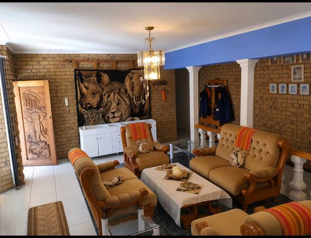 5 BEDROOM FREEHOLD FOR SALE IN CASHAN